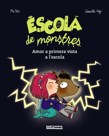 Amor a primera vista a l'escola!